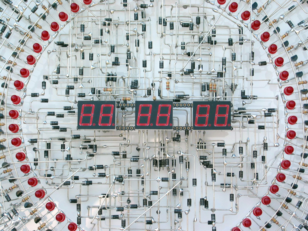 clock2 Masterpiece Of Soldering: You Wont Believe This Handmade Electronic Clock