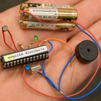 スリープして電池寿命を延ばすArduino小鳥さえずり機