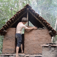 サバイバリストのためのビデオシリーズ「Primitive Technology（原始テクノロジー）」